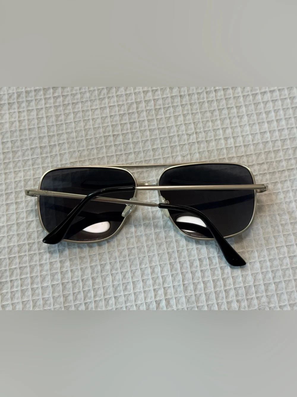 Vintage Silver metal Frame Sunglasses with Dark Blue Lenses - Picture 3 of 12